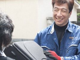 東洋クリーナー収集員